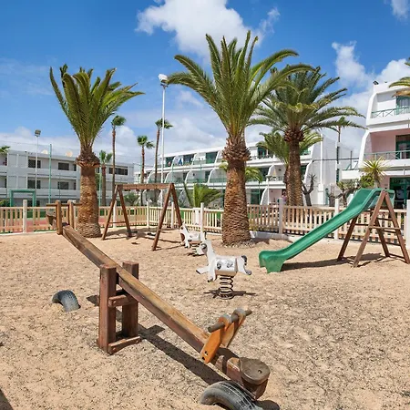 A 1 Minuto De Playa * Puerto del Carmen (Lanzarote)