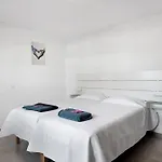 A 1 Minuto De Playa Puerto del Carmen (Lanzarote)